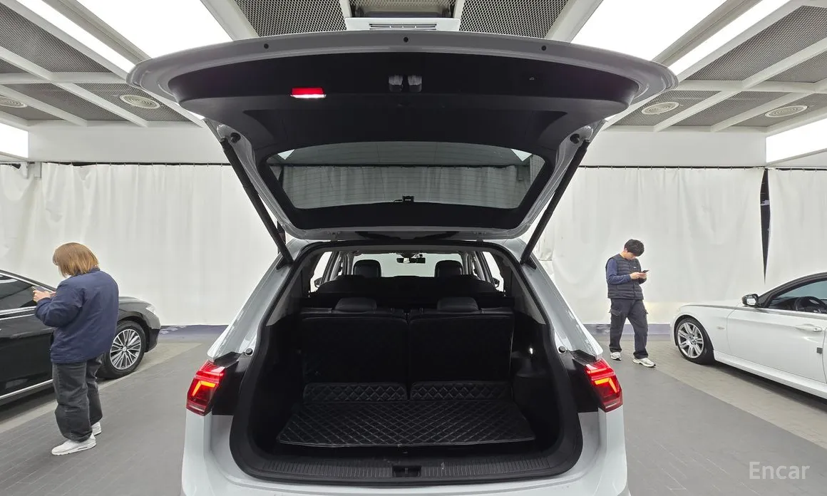 Volkswagen Tiguan 2018 2.0 TSI Prestige