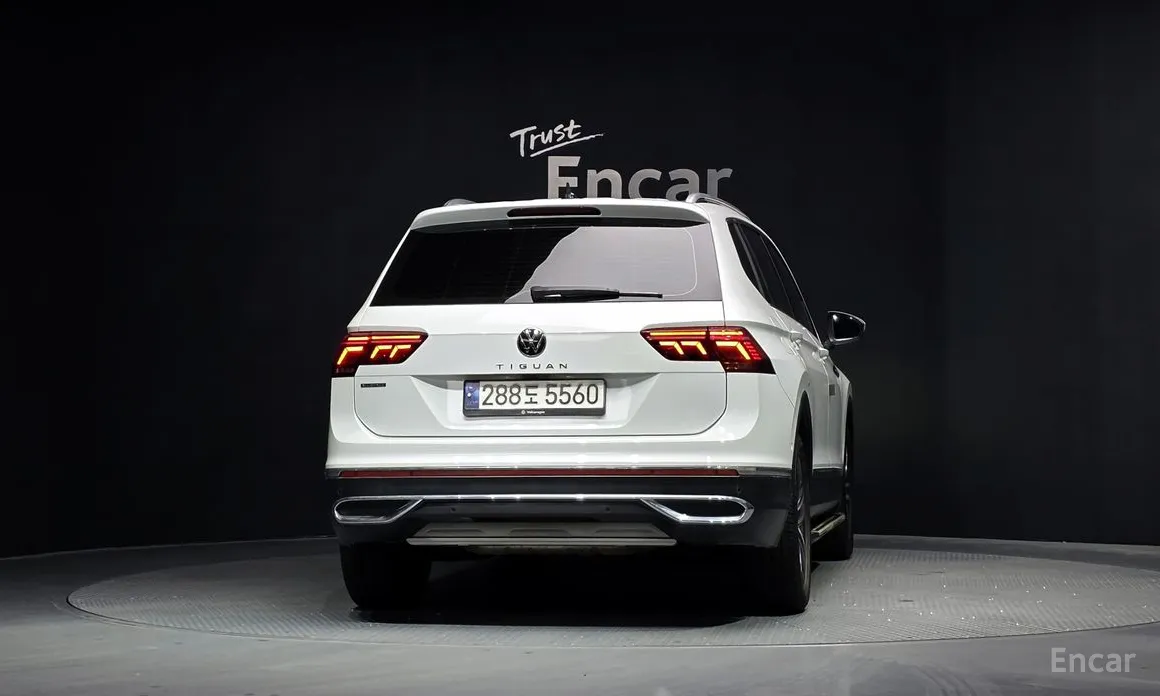 Volkswagen Tiguan 2018 2.0 TSI Prestige