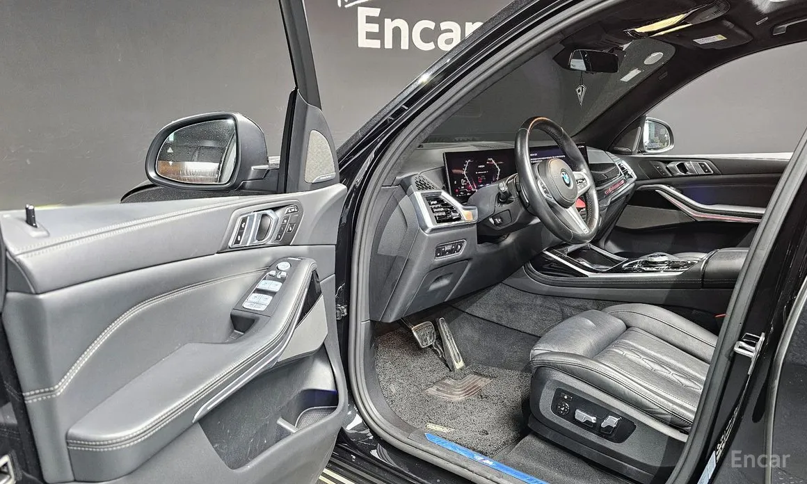 BMW X7 2019 xDrive 40i M Sport 6STR