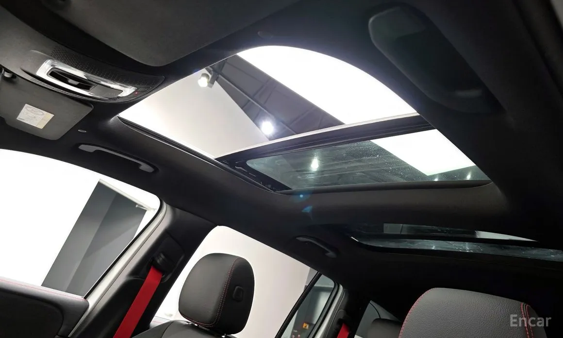 Mercedes-Benz GLB-Class 2020 AMG GLB35 4MATIC