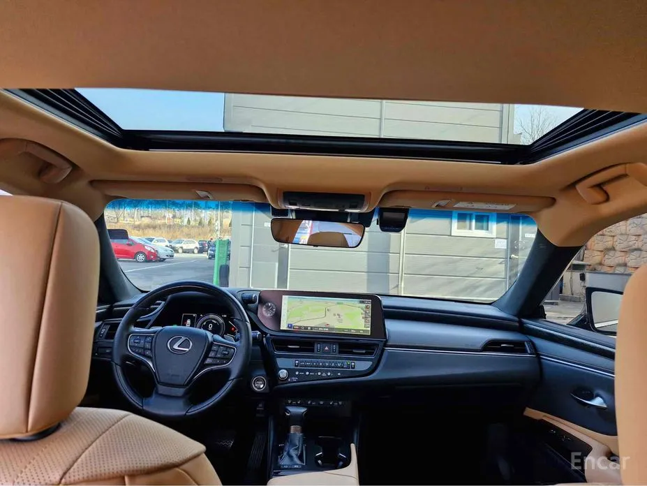 Lexus ES 2018 Luxury Plus