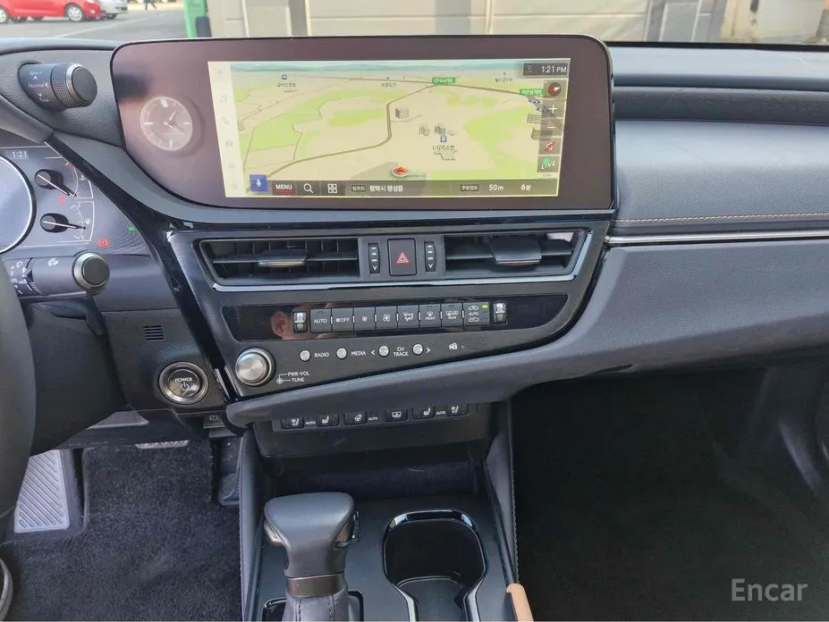 Lexus ES 2018 Luxury Plus