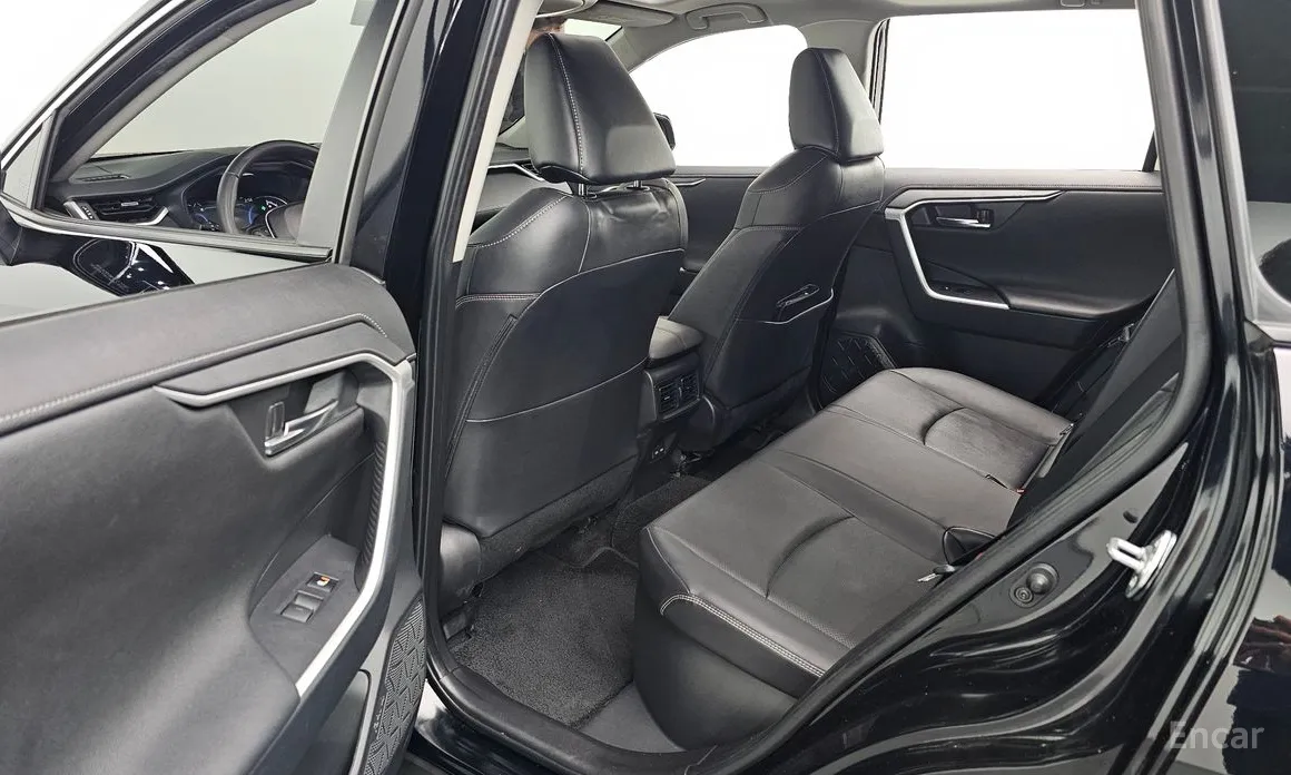 Toyota RAV4 2019 2,5 4WD Hybrid LTD