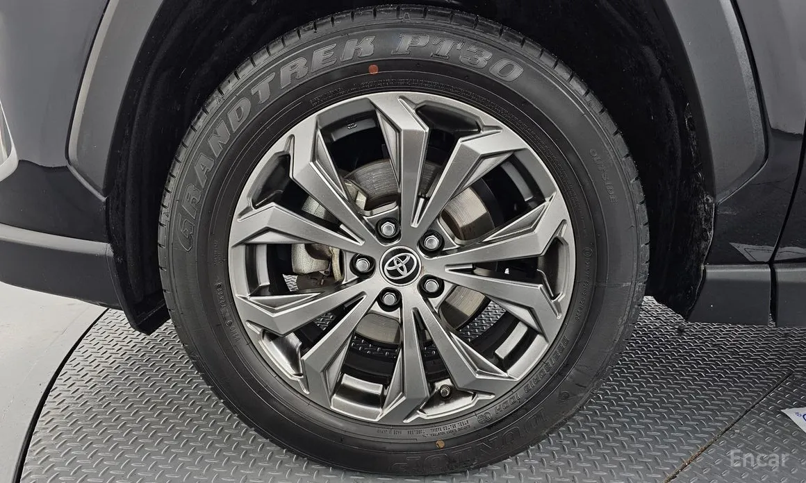 Toyota RAV4 2019 2,5 4WD Hybrid LTD