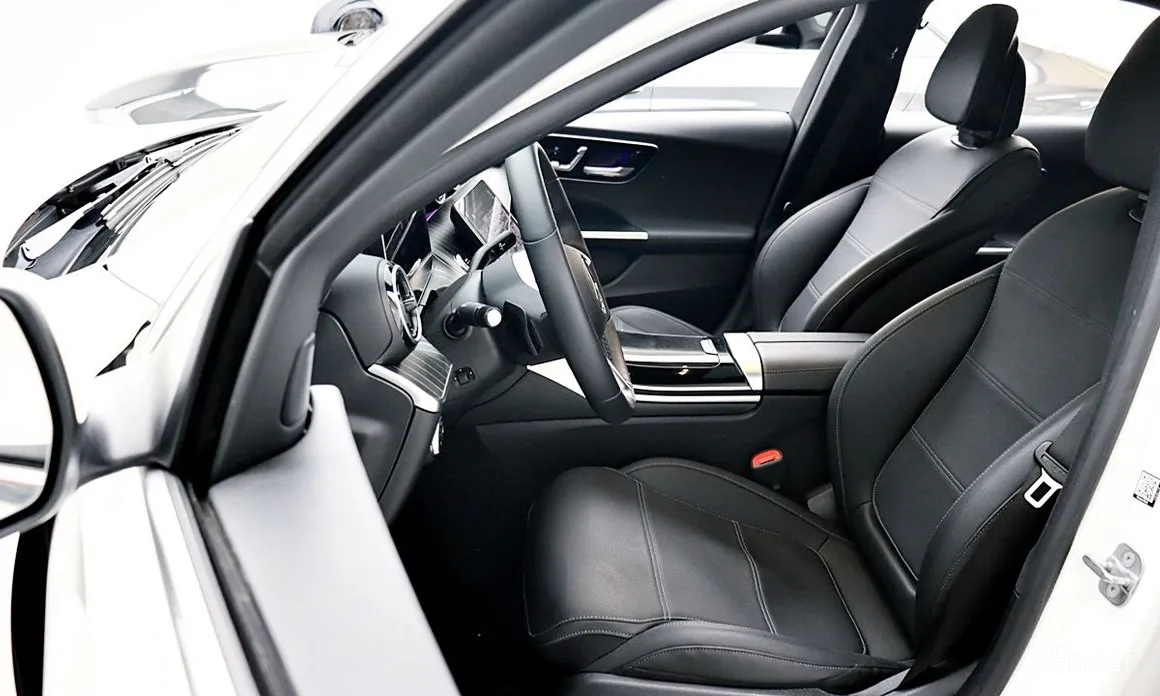 Mercedes-Benz C-Class 2022 C300 4MATIC Avantgarde