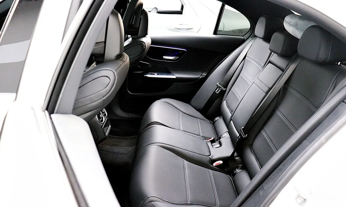 Mercedes-Benz C-Class 2022 C300 4MATIC Avantgarde