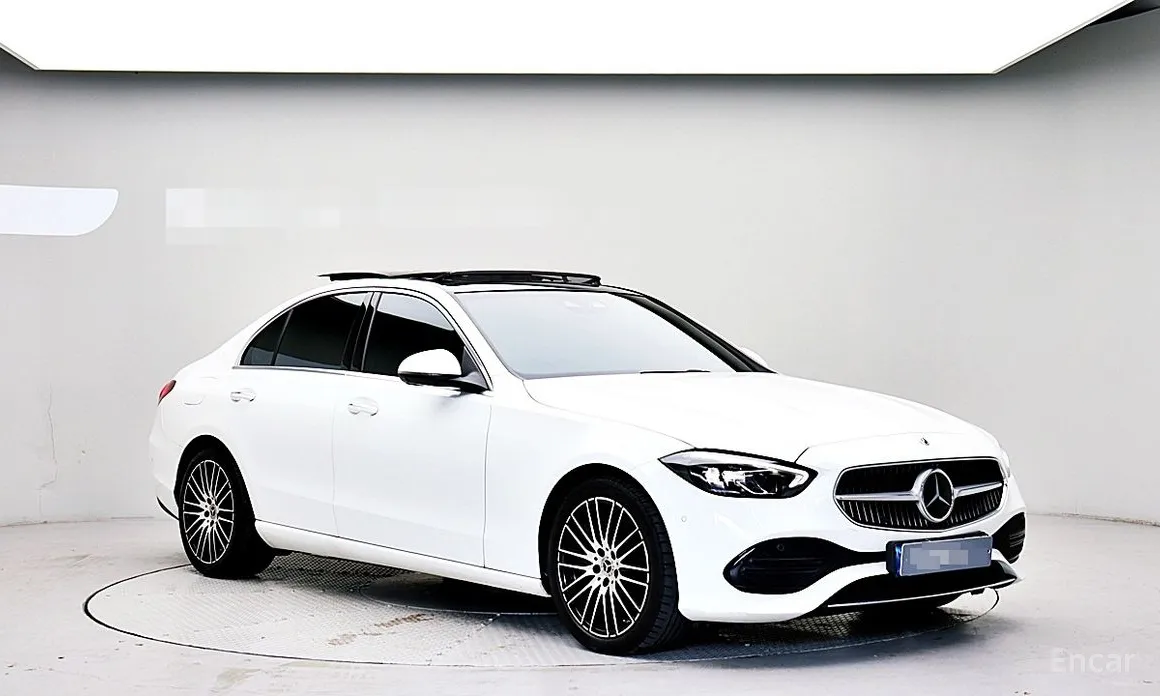 Mercedes-Benz C-Class 2022 C300 4MATIC Avantgarde