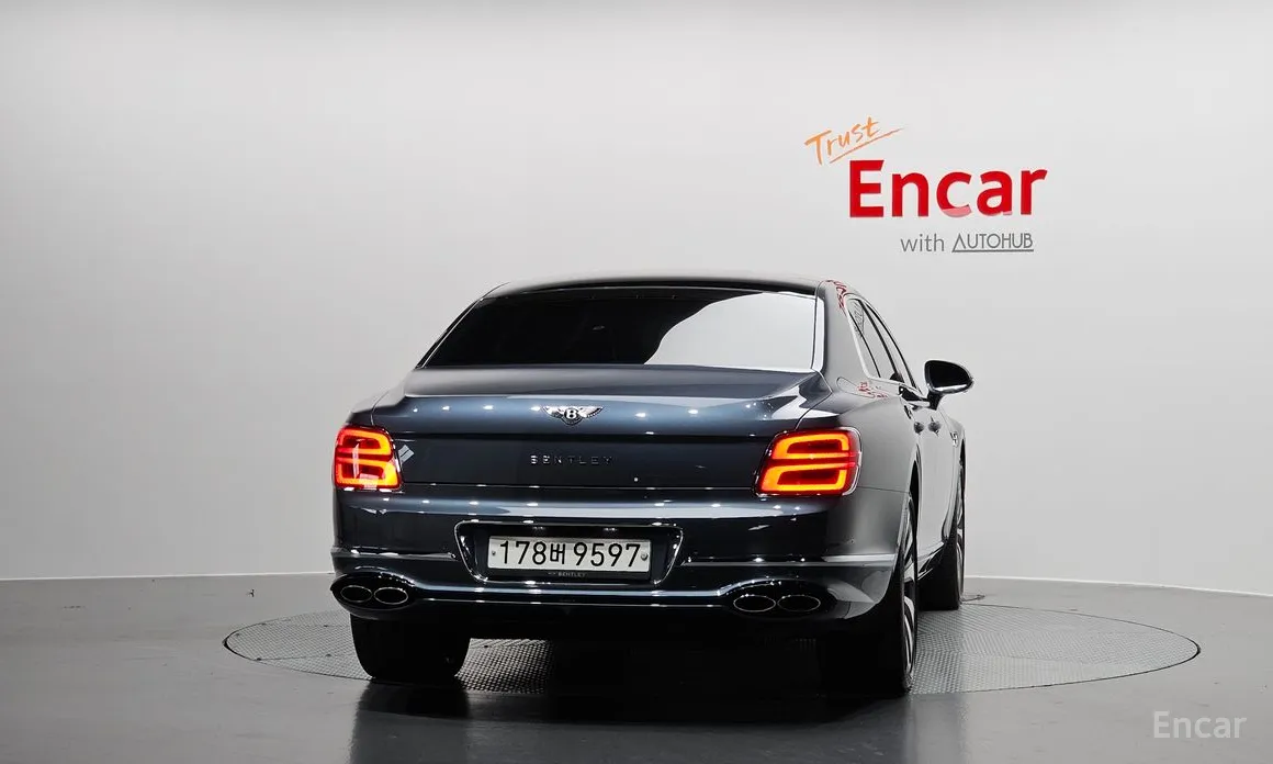 Bentley Flying Spur 2020 4.0