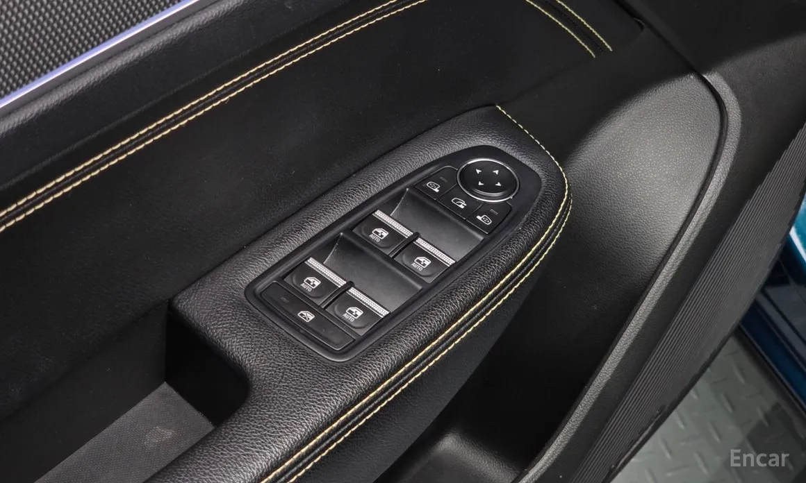 Renault Arkana 2024 1.6 E-TECH Iconic