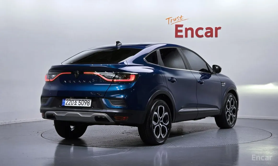 Renault Arkana 2024 1.6 E-TECH Iconic