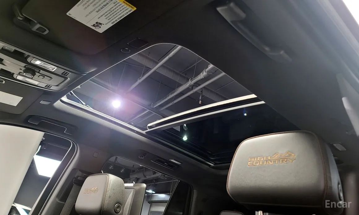 Chevrolet Tahoe 2022 6.2 High Country 4WD