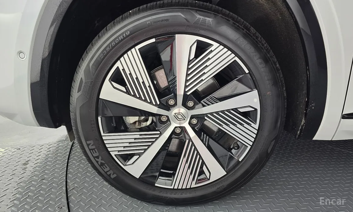 Renault Grand Koleos 2024 1.5 E-TECH Iconic 2WD