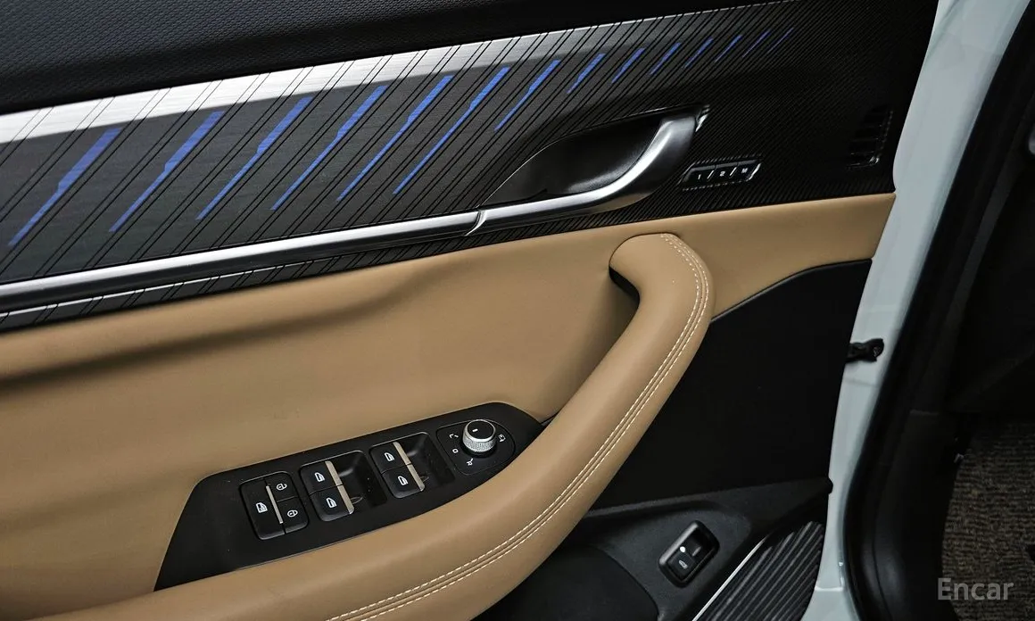 Renault Grand Koleos 2024 1.5 E-TECH Iconic 2WD