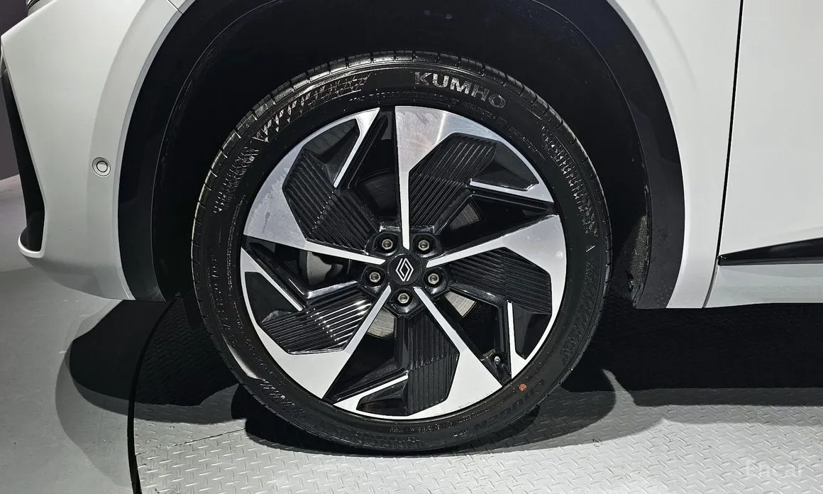 Renault Grand Koleos 2024 1.5 E-TECH Iconic 2WD