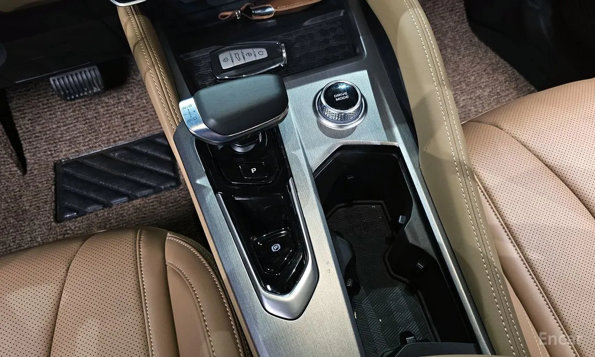 Renault Grand Koleos 2024 1.5 E-TECH Iconic 2WD