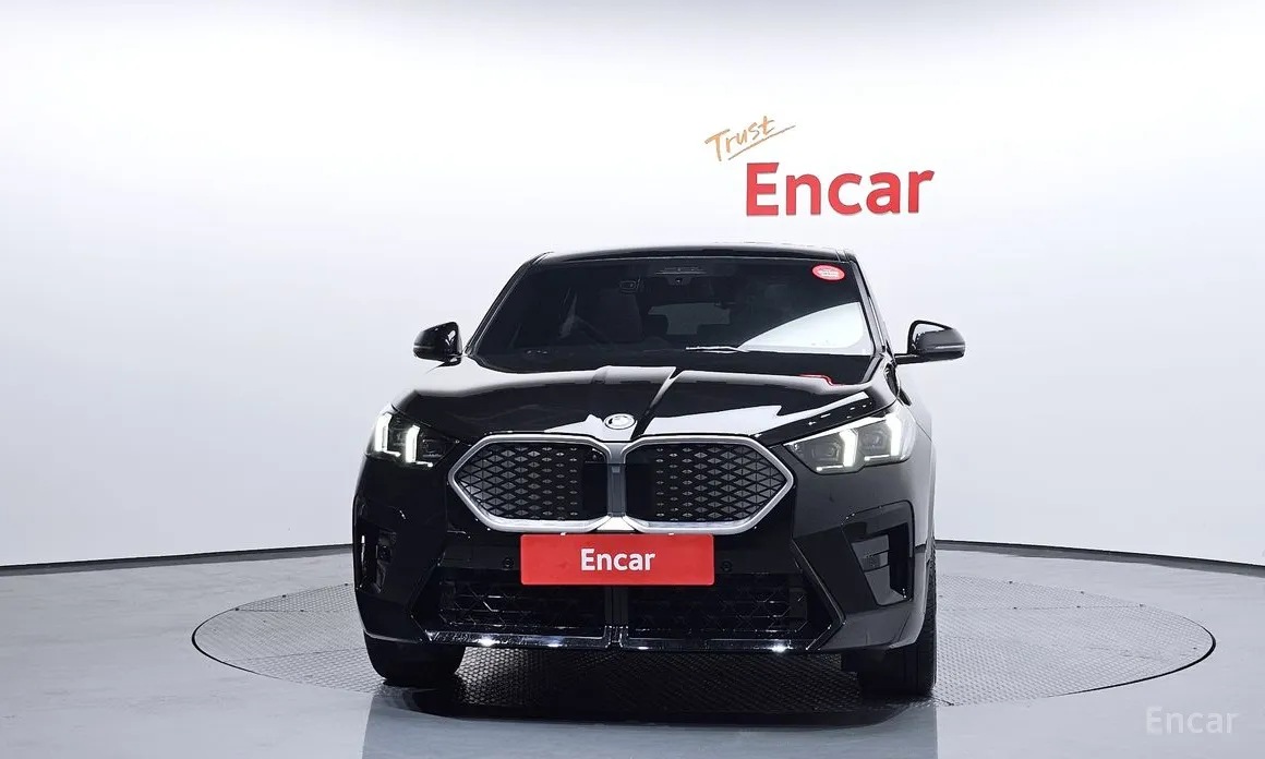 BMW iX2 2025 eDrive 20 M Sport