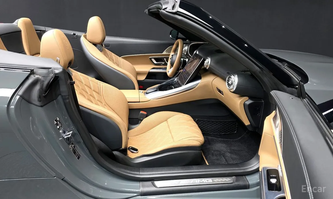 Mercedes-Benz SL-Class 2023 AMG SL63 4MATIC+ Manufaktur