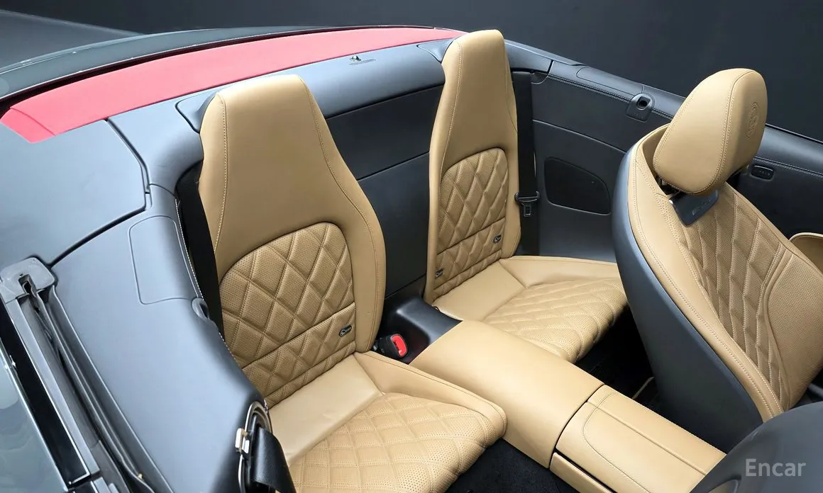 Mercedes-Benz SL-Class 2023 AMG SL63 4MATIC+ Manufaktur