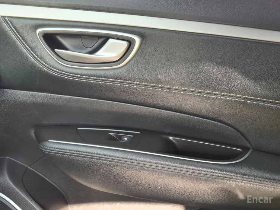 Renault SM6 2020 2.0 LPe RE