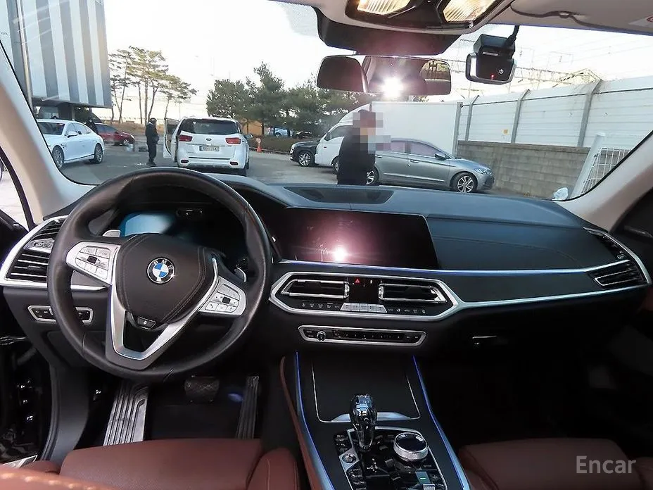 BMW X7 2019 xDrive 40i Design Pure Excellence 7-Seater