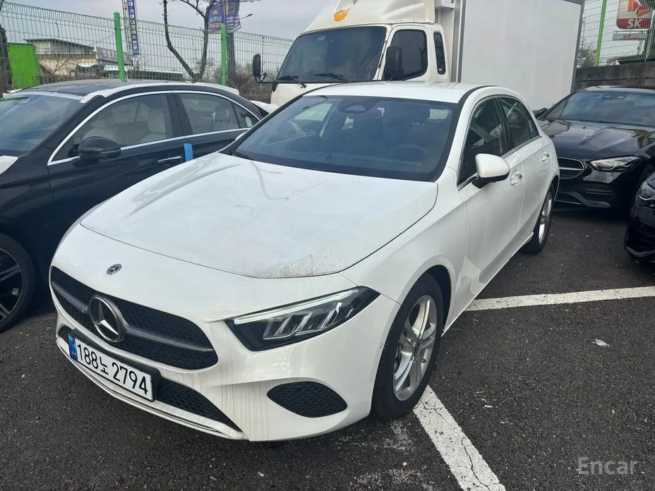 Mercedes-Benz A-Class 2019 A220 Hatchback
