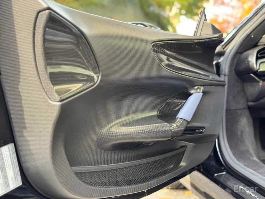 Ferrari SF90 2020 4.0