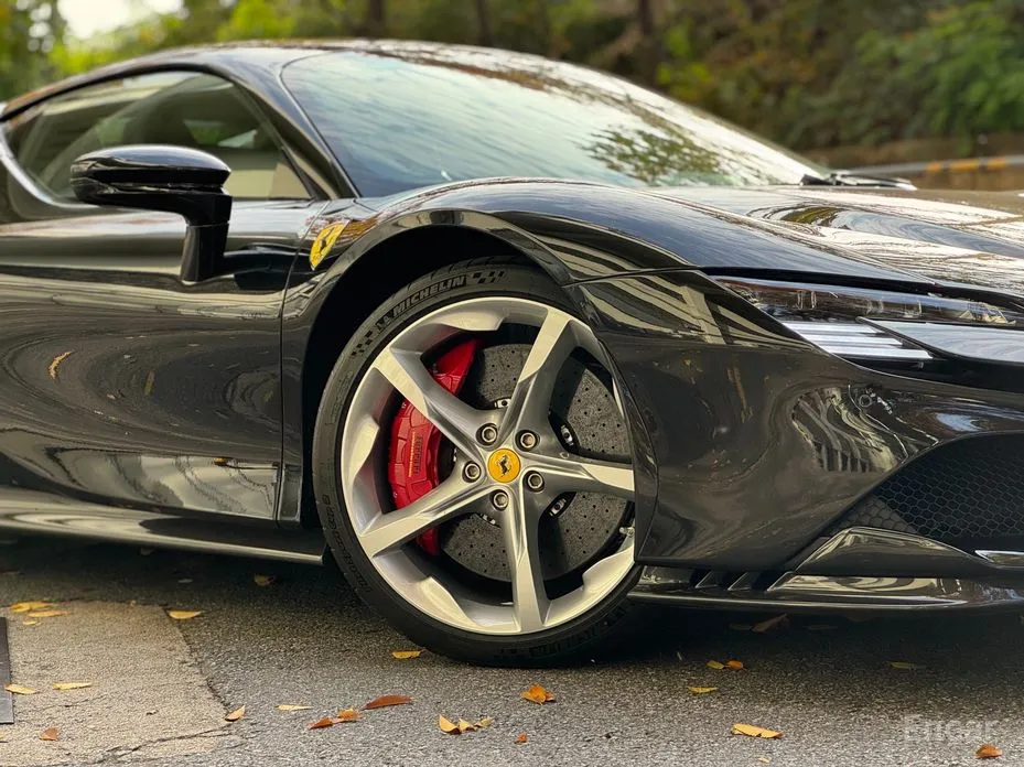 Ferrari SF90 2020 4.0