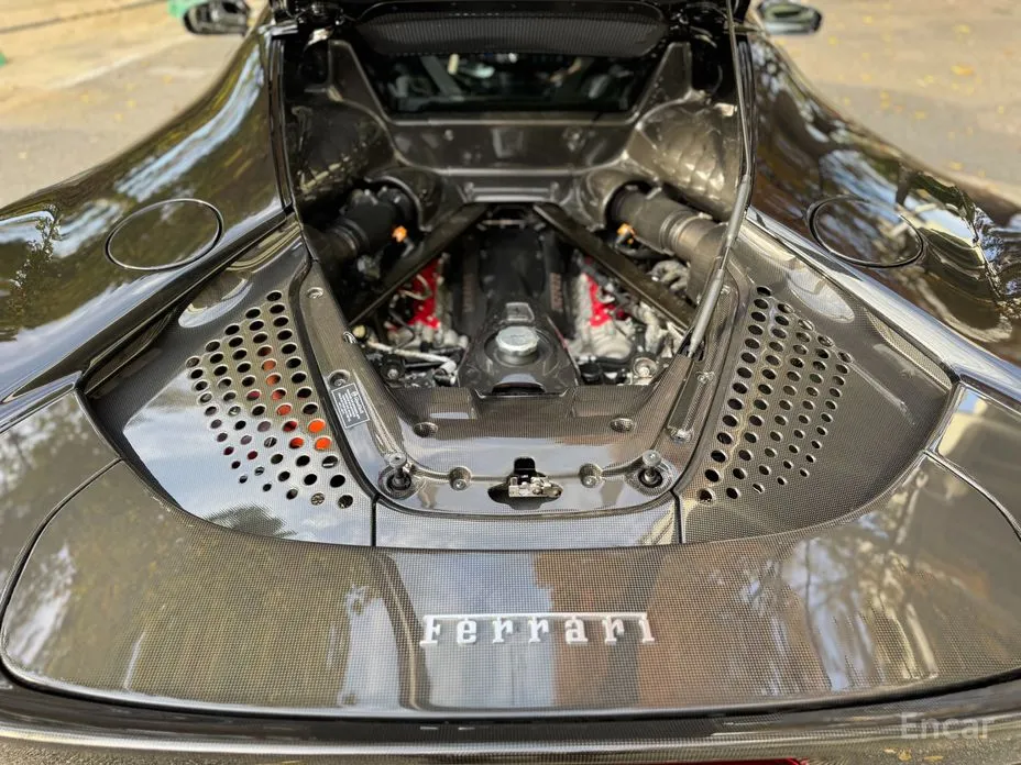 Ferrari SF90 2020 4.0