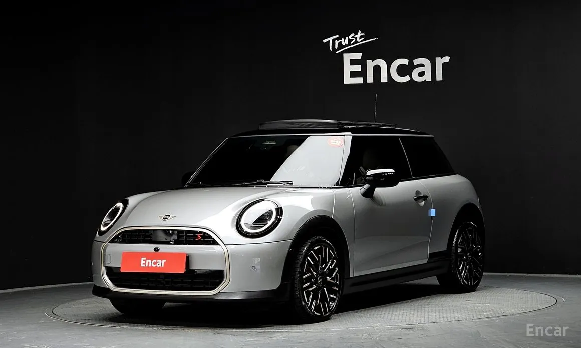 Mini Cooper 2024 Favoured