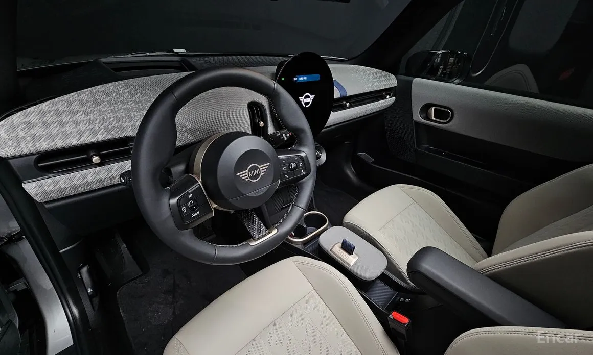 Mini Cooper 2024 Favoured