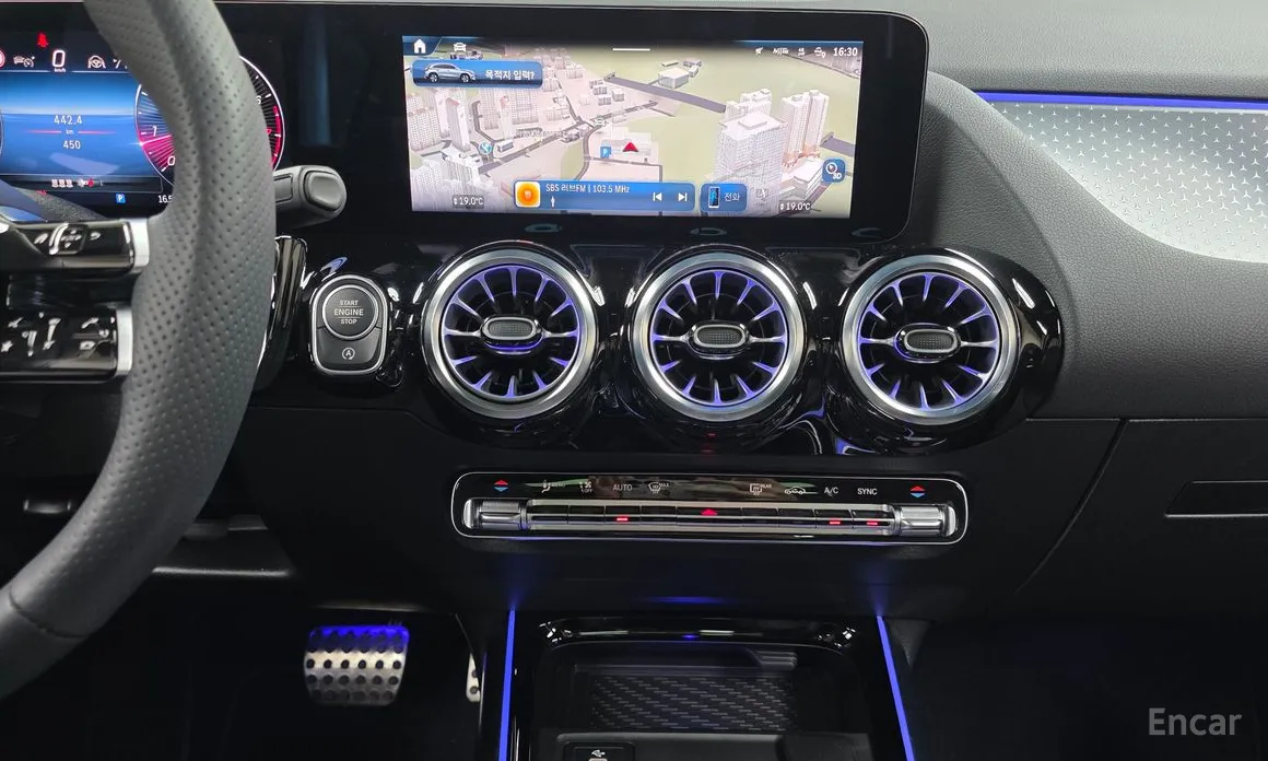 Mercedes-Benz GLA-Class 2020 GLA250 4MATIC