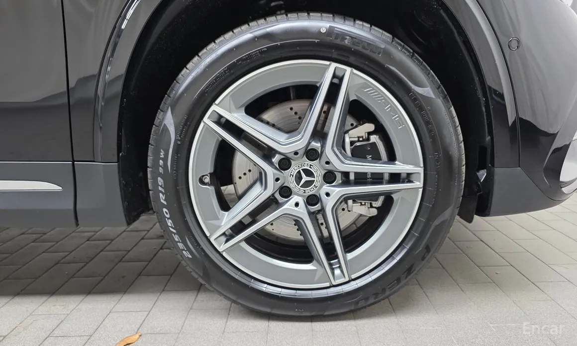 Mercedes-Benz GLA-Class 2020 GLA250 4MATIC