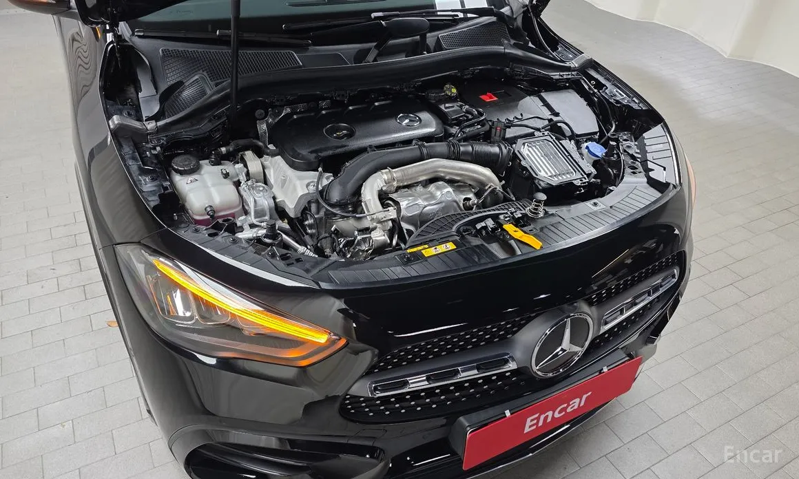 Mercedes-Benz GLA-Class 2020 GLA250 4MATIC