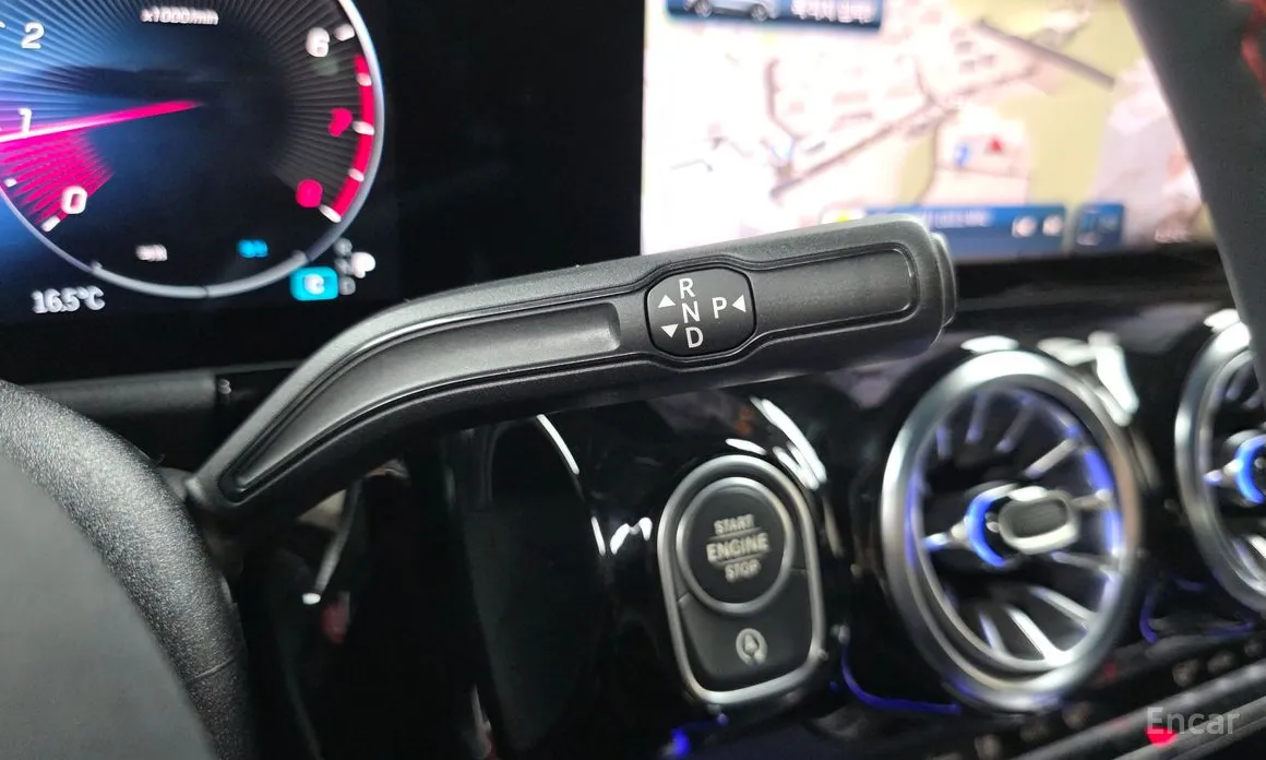 Mercedes-Benz GLA-Class 2020 GLA250 4MATIC