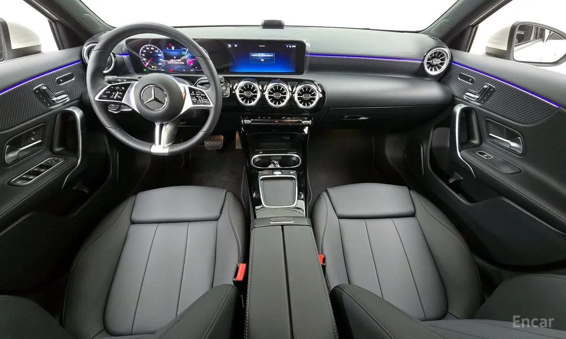 Mercedes-Benz A-Class 2019 A220 Hatchback