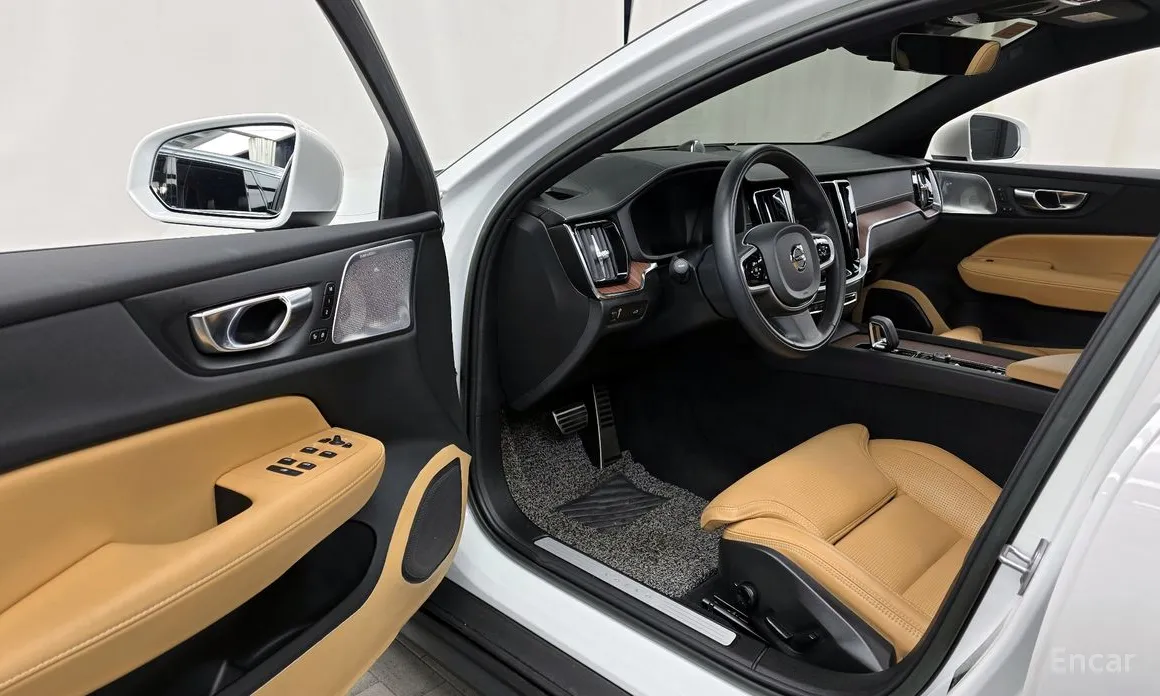 Volvo V60 2019 B5 Pro AWD
