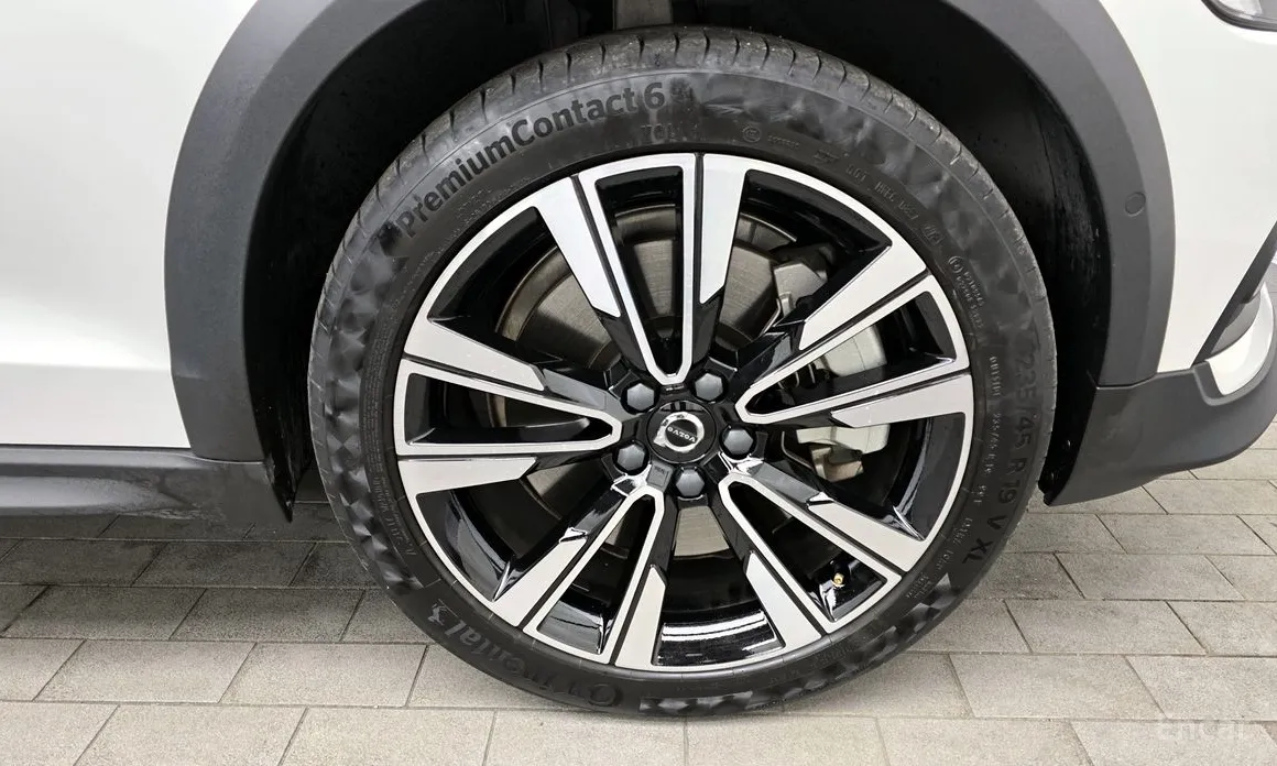 Volvo V60 2019 B5 Pro AWD