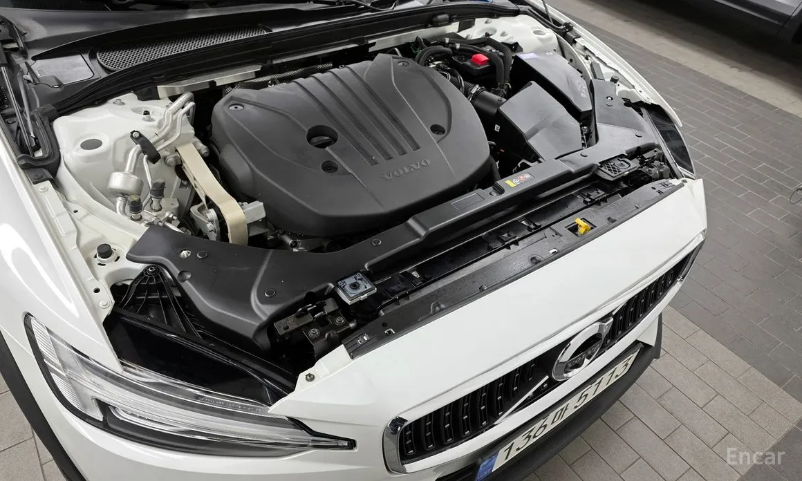 Volvo V60 2019 B5 Pro AWD