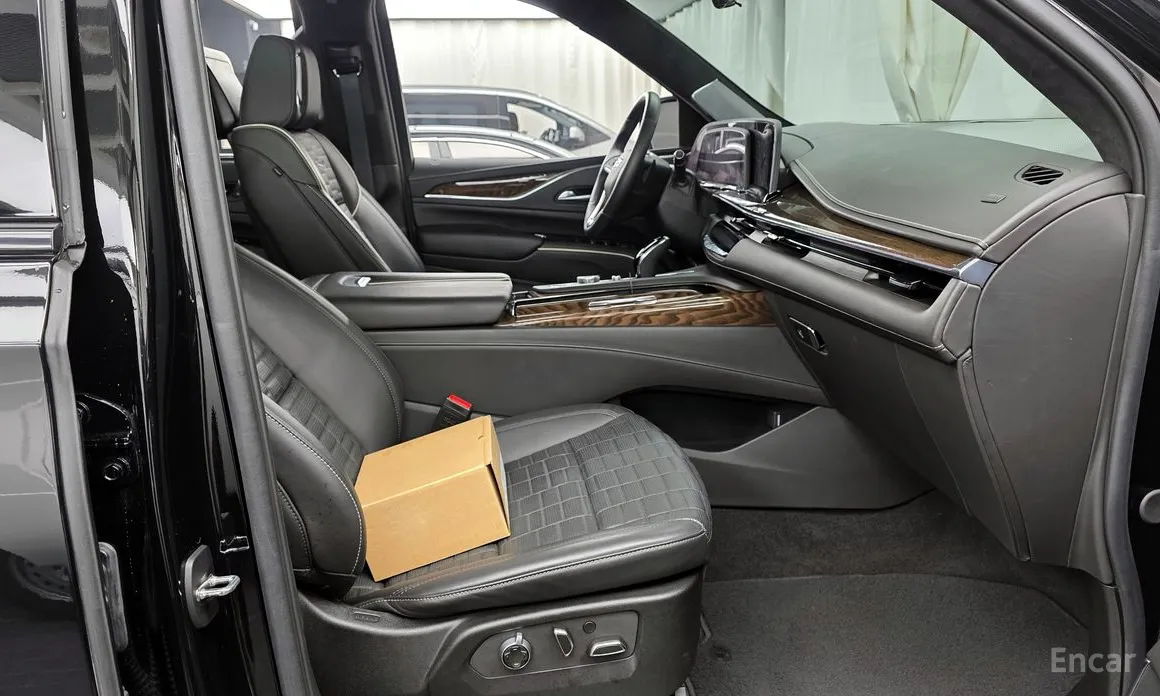 Cadillac Escalade 2021 6.2