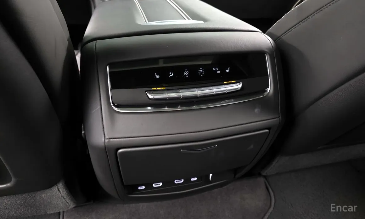 Cadillac Escalade 2021 6.2