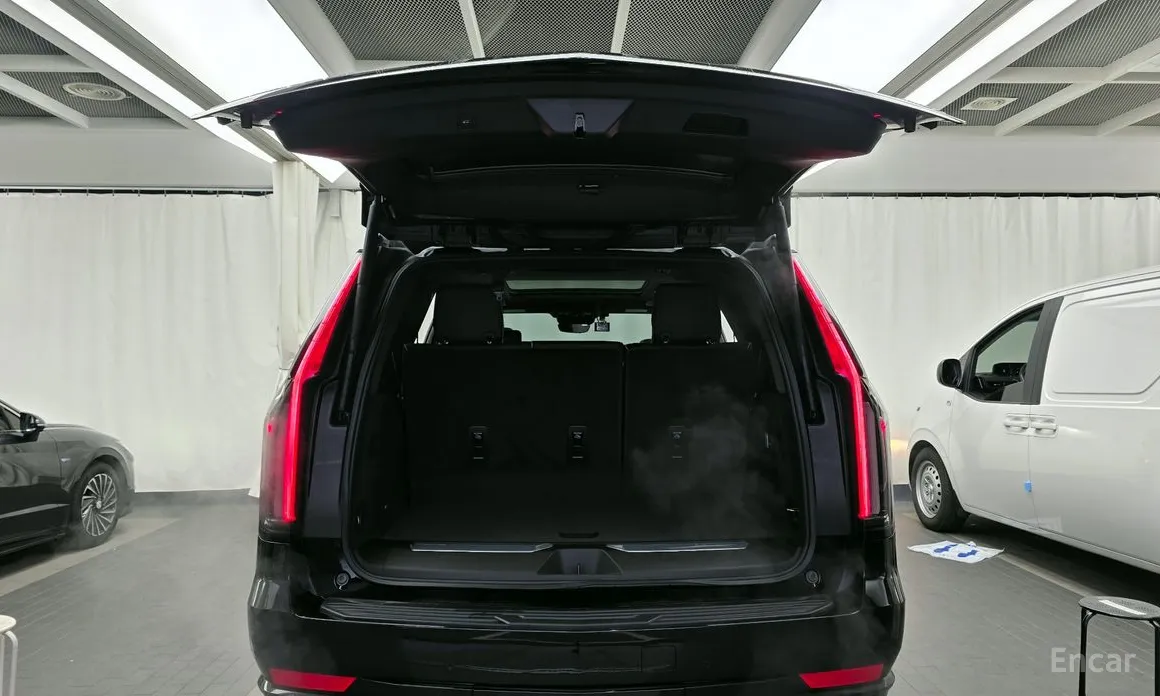 Cadillac Escalade 2021 6.2