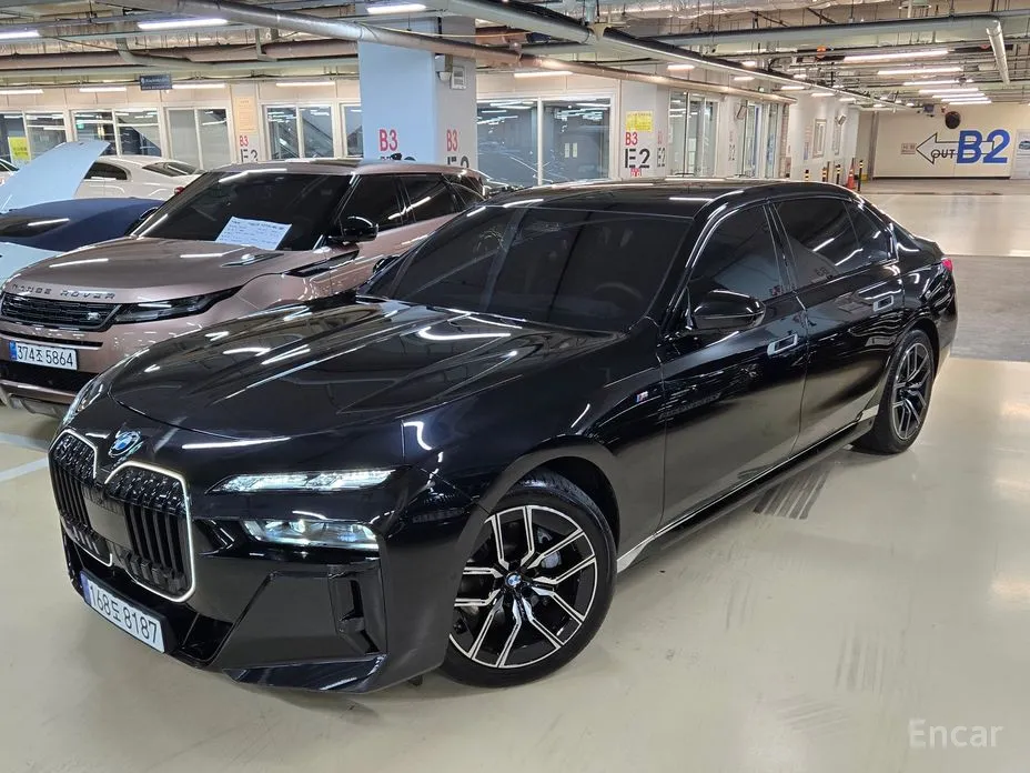 BMW 7 Series 2022 740d xDrive M Sport