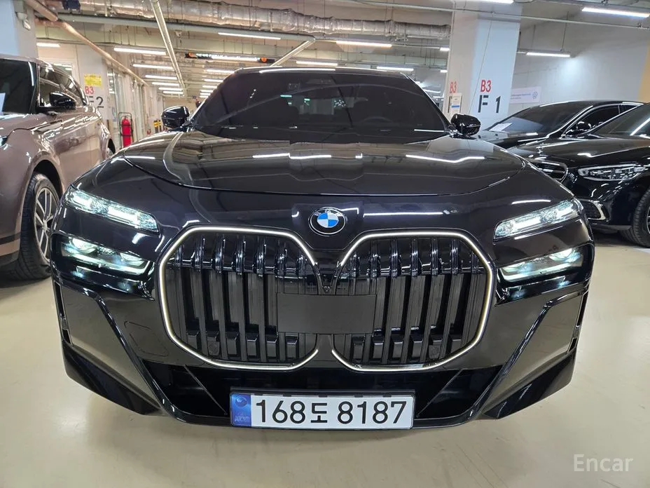 BMW 7 Series 2022 740d xDrive M Sport