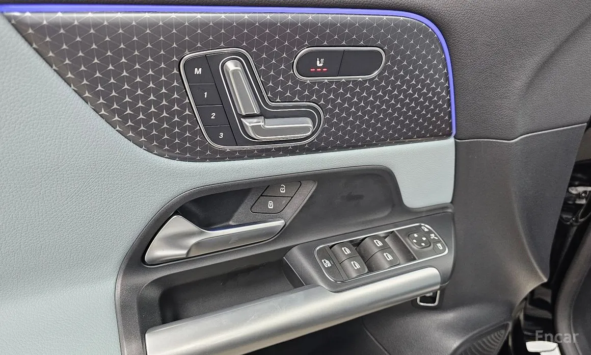 Mercedes-Benz GLA-Class 2020 GLA250 4MATIC