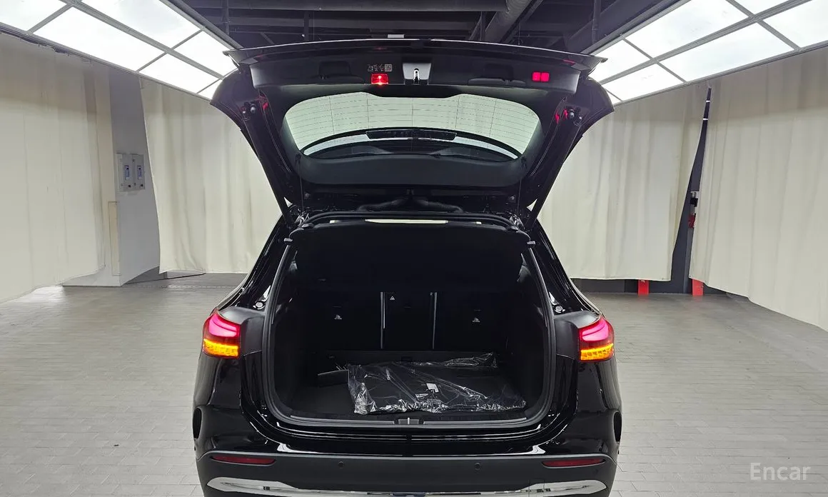 Mercedes-Benz GLA-Class 2020 GLA250 4MATIC