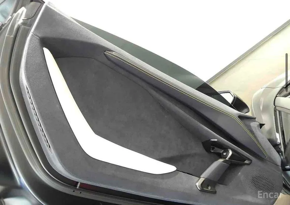 Lamborghini Revuelto 2025 6.5 V12