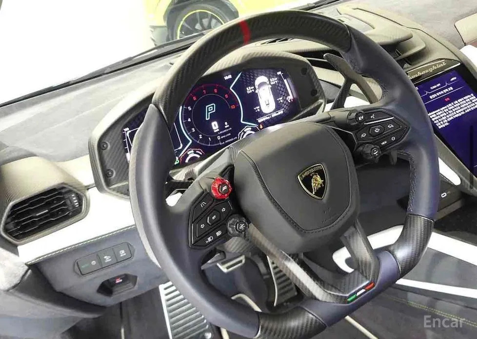 Lamborghini Revuelto 2025 6.5 V12