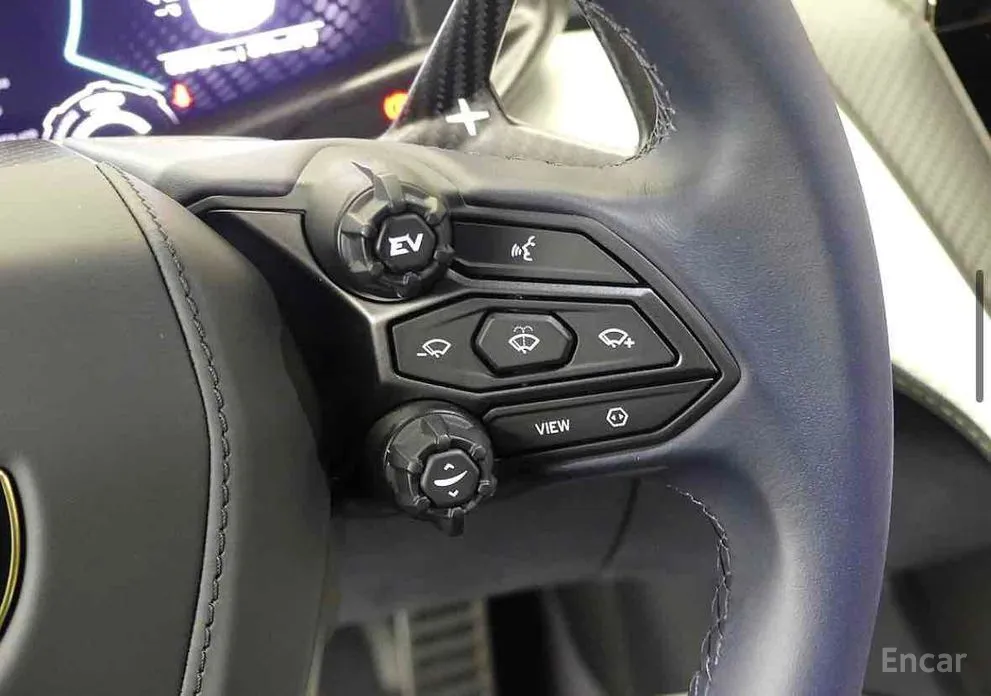 Lamborghini Revuelto 2025 6.5 V12