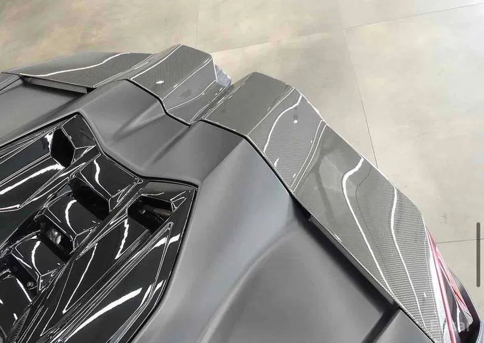 Lamborghini Revuelto 2025 6.5 V12