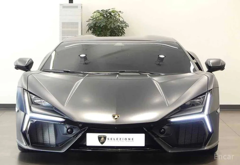 Lamborghini Revuelto 2025 6.5 V12